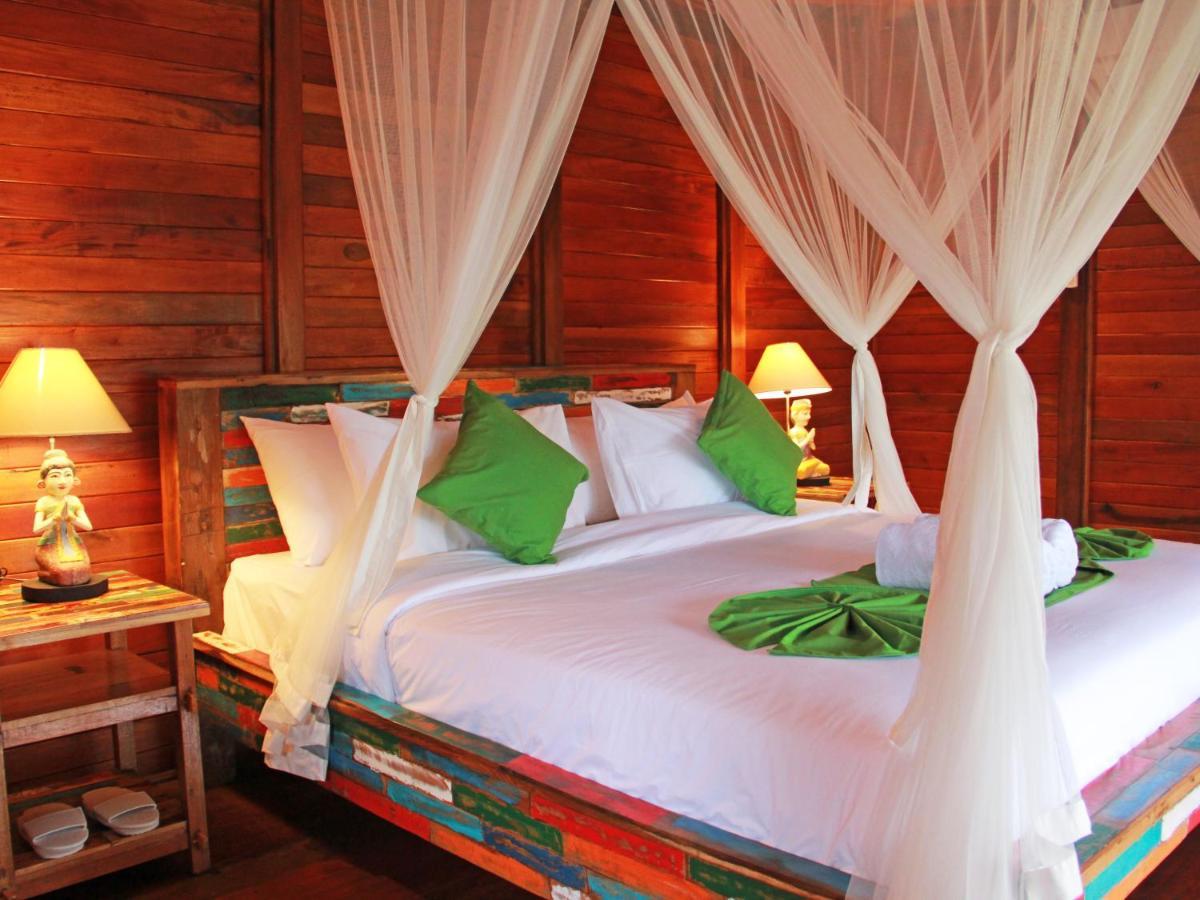 One Bedroom Grand Javanese Joglo Ubud 1 Exterior photo