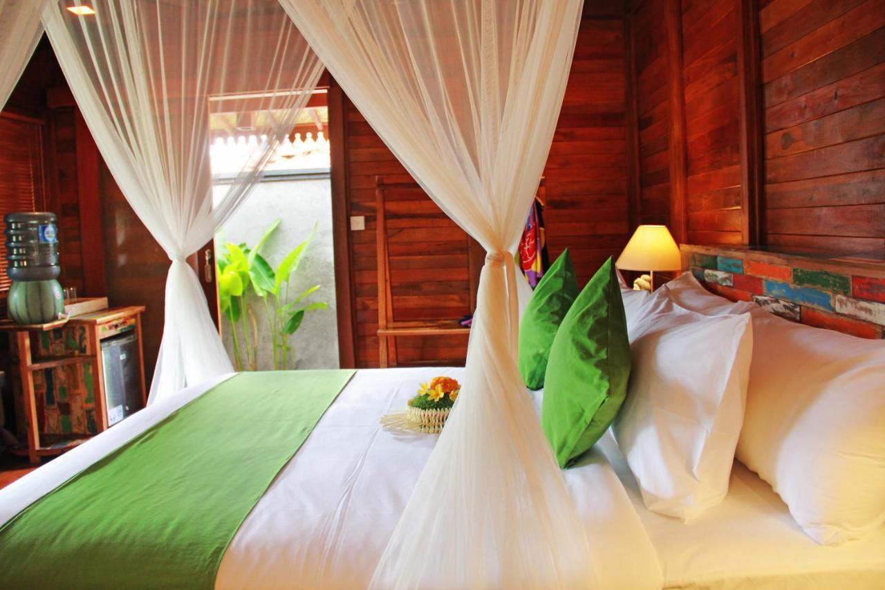 One Bedroom Grand Javanese Joglo Ubud 1 Exterior photo